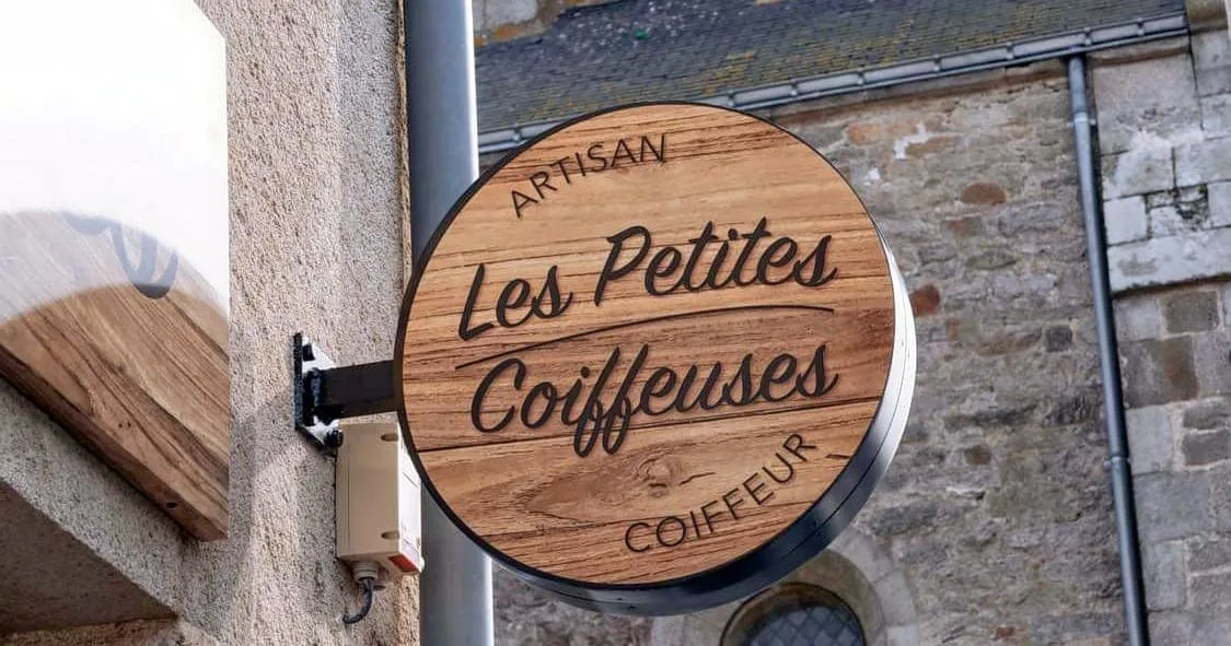 Les Petites Coiffeuses