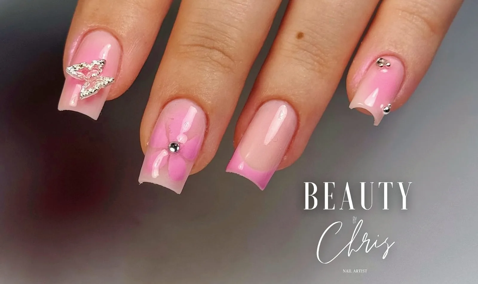 Beauty by Chris : Ongles - cils - strass dentaires