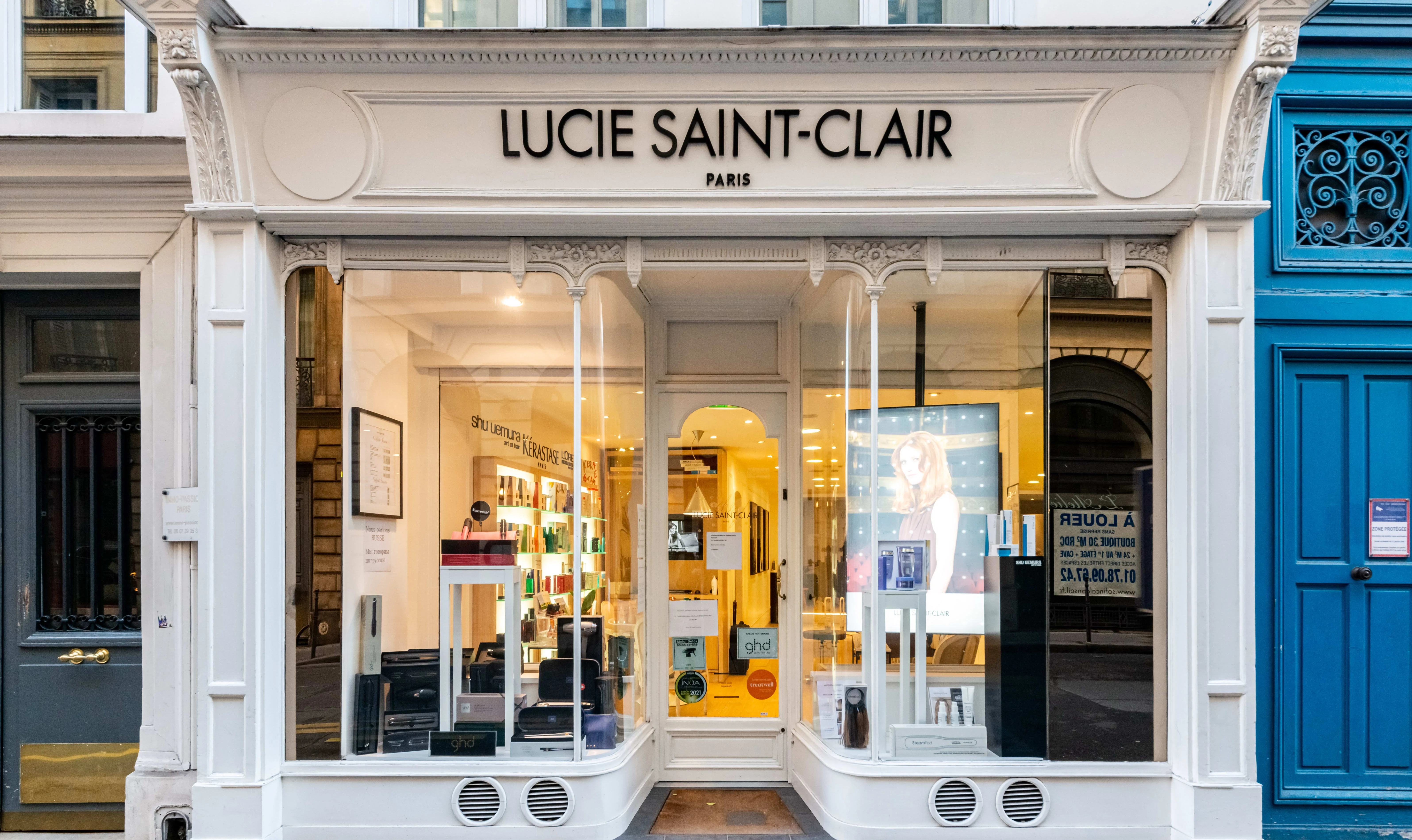 Lucie Saint-Clair Élysée - Paris 08