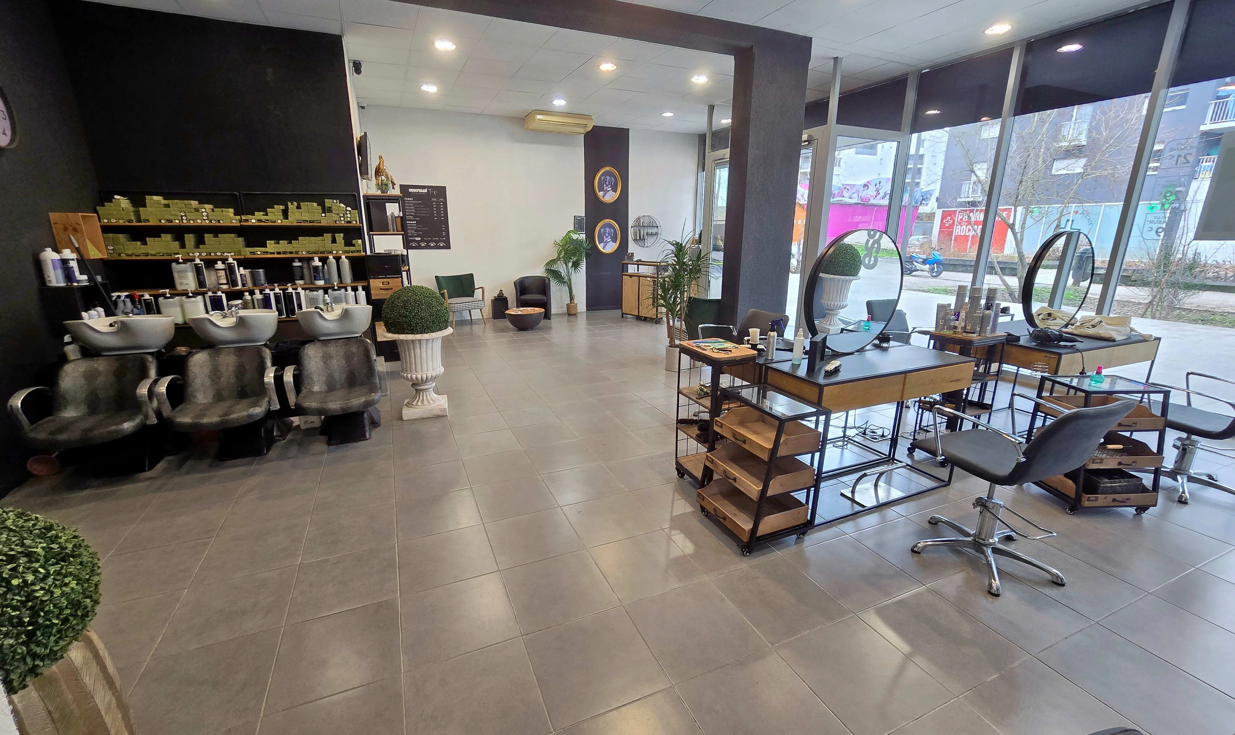 Essensual - Bordeaux Lac