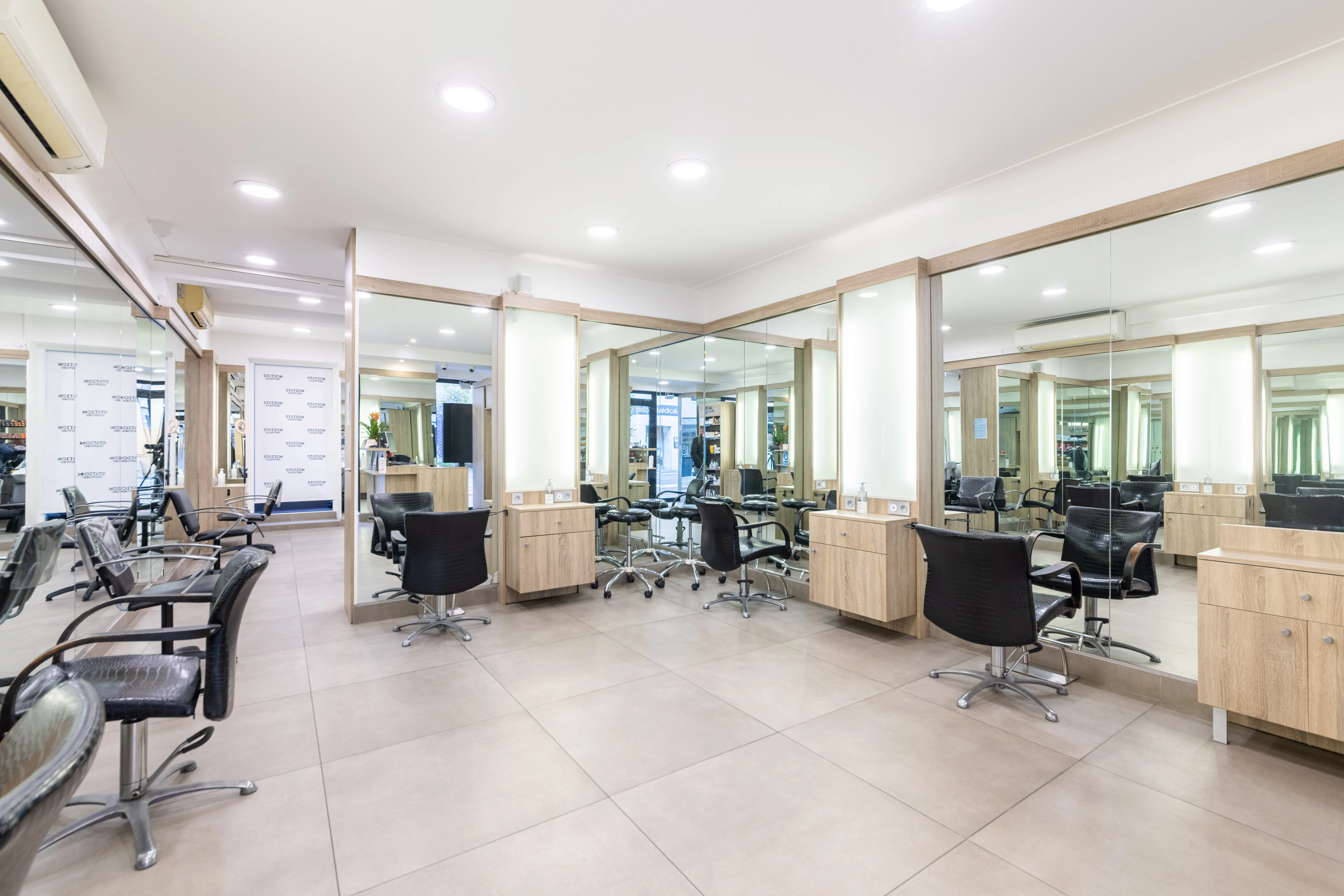 Station Coiffure La République